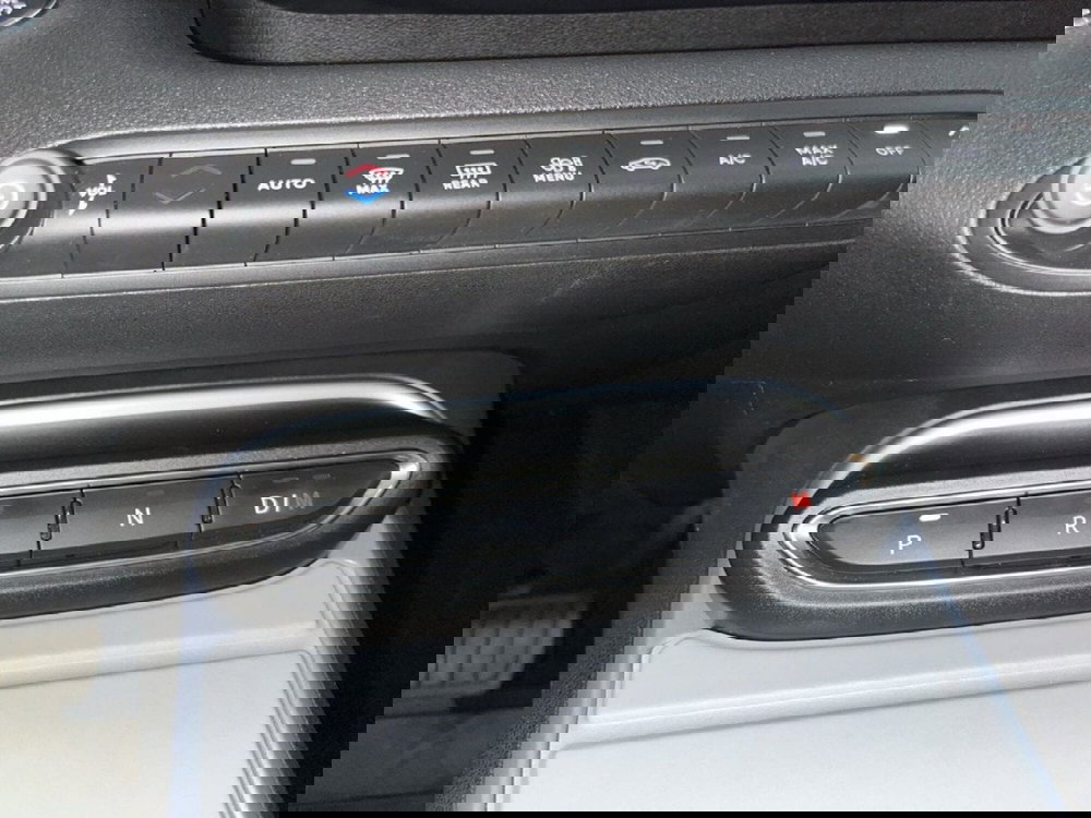 Jeep Avenger usata a Torino (14)