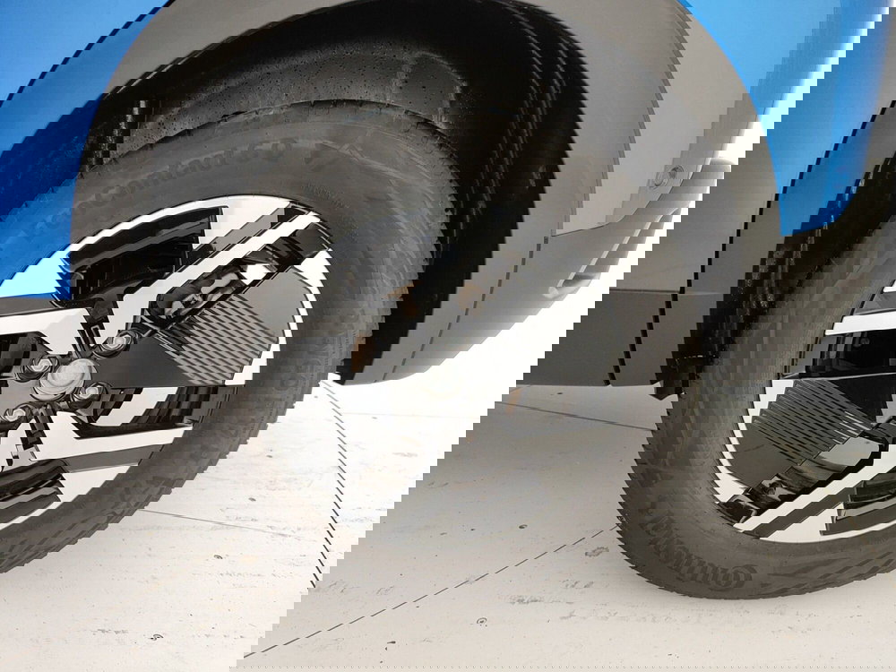 Peugeot 2008 nuova a Caserta (12)