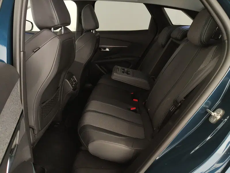 Peugeot 3008 usata a Caserta (17)