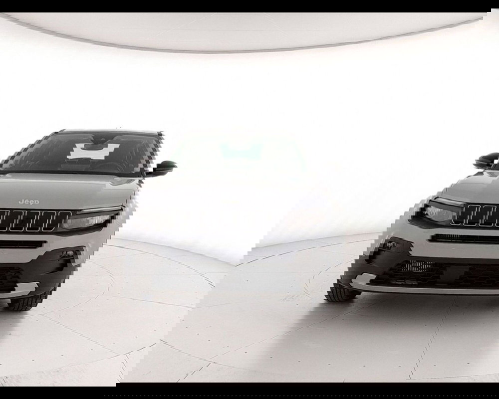 Jeep Avenger nuova a Caserta (2)