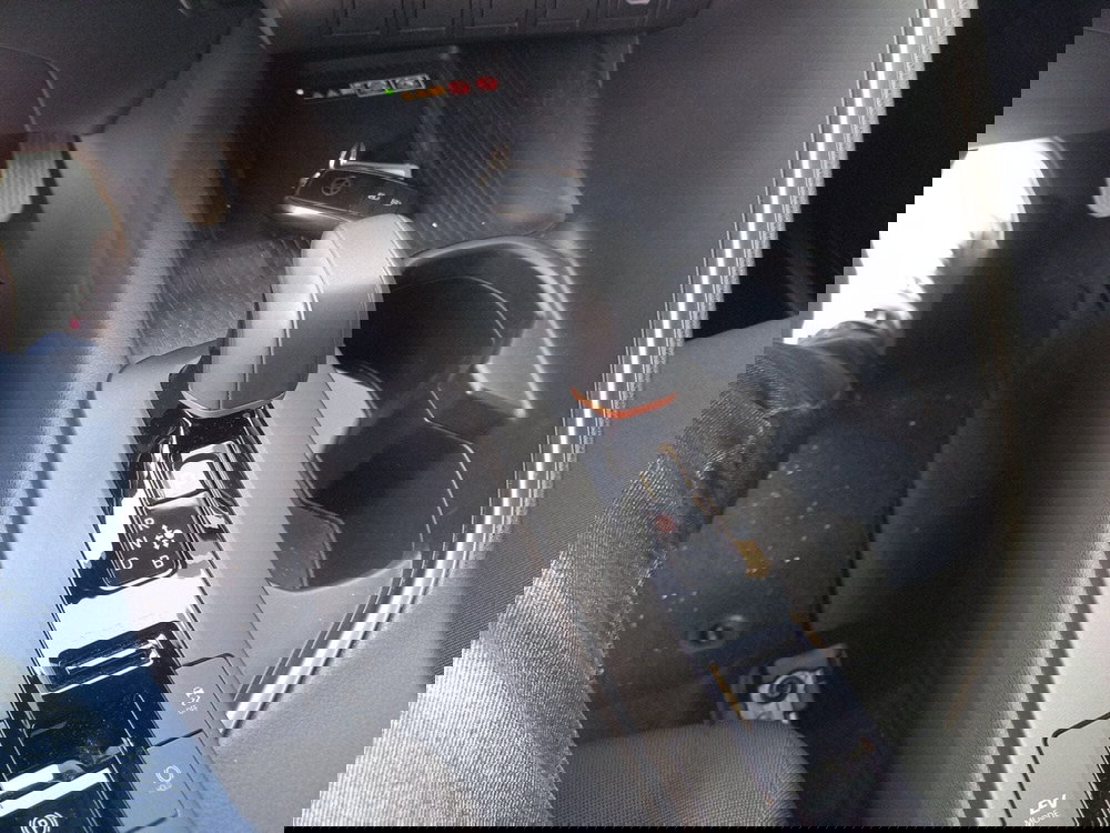 Toyota Toyota C-HR usata a Catania (16)