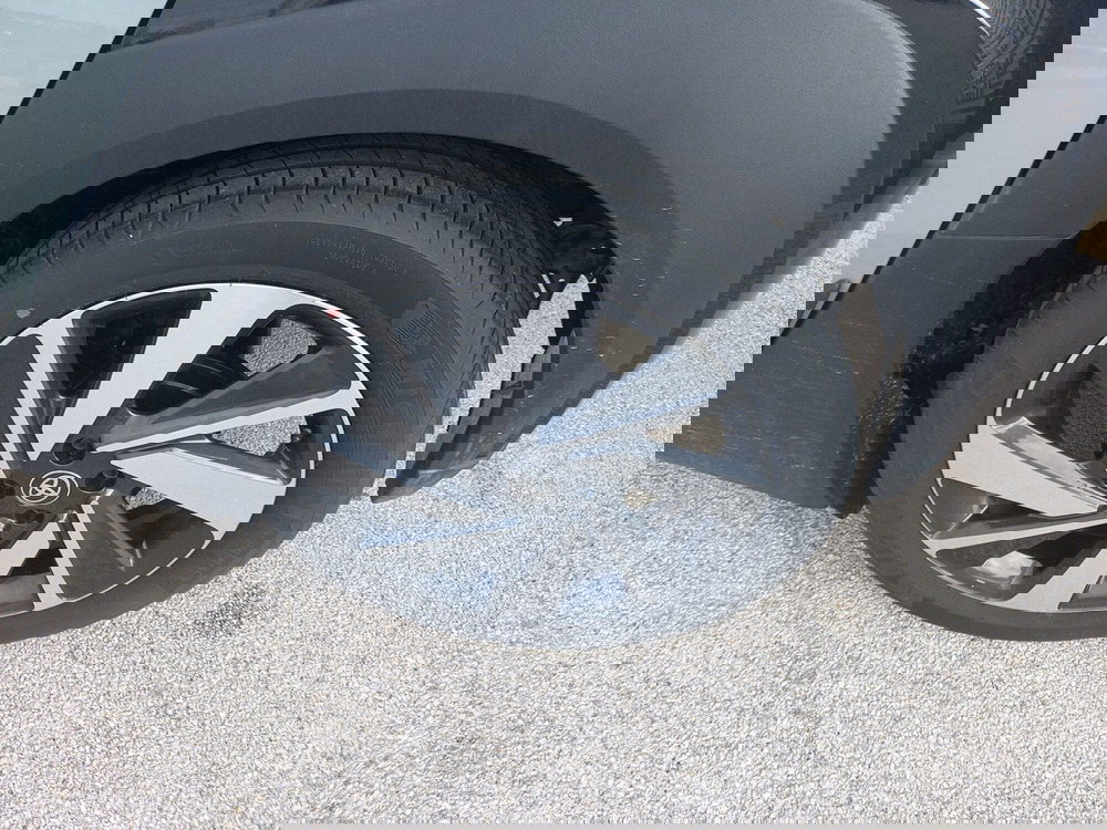 Toyota Aygo X nuova a Catania (6)