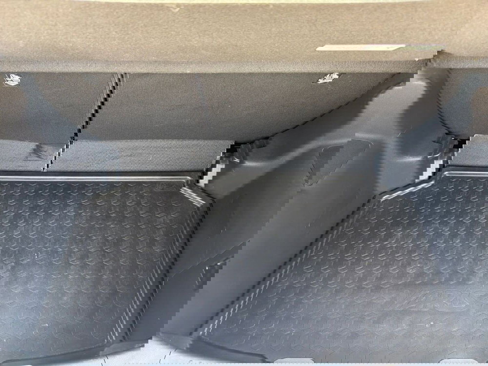 Toyota Yaris usata a Siracusa (7)