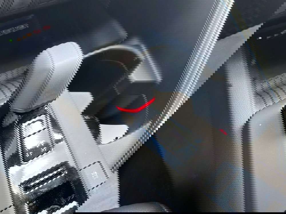 Toyota Toyota C-HR usata a Catania (15)