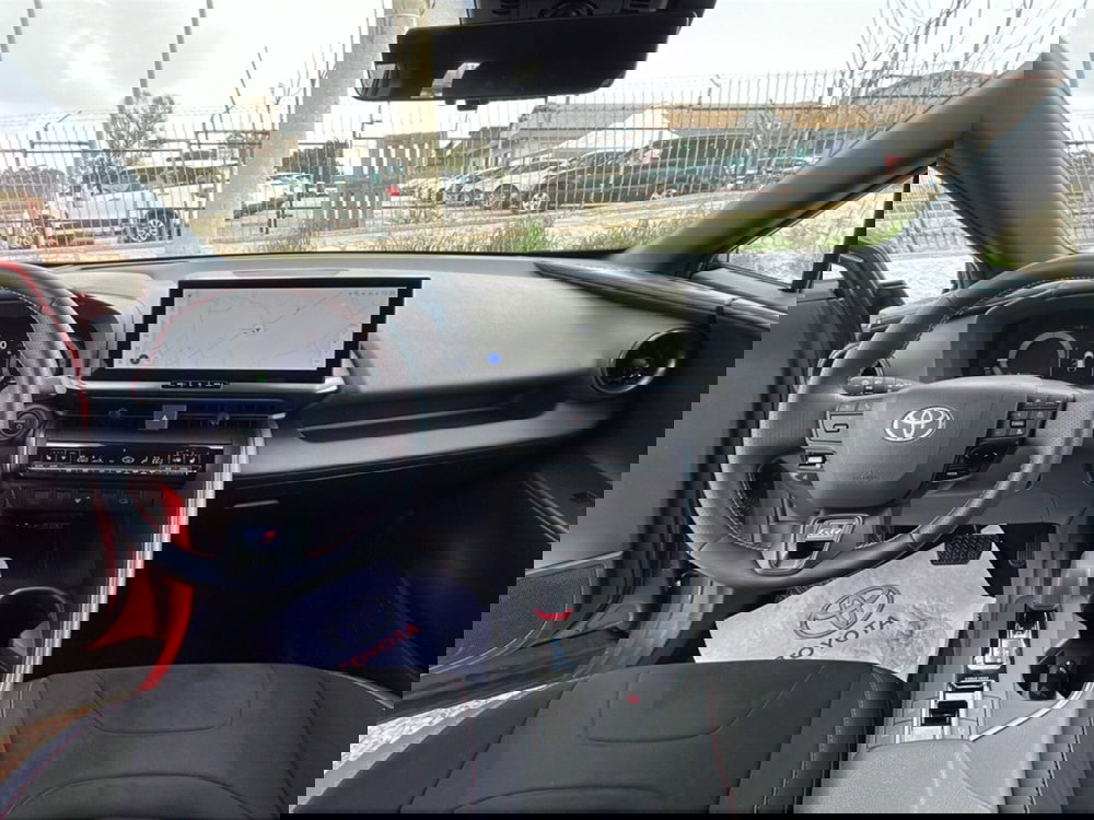 Toyota Toyota C-HR usata a Catania (9)