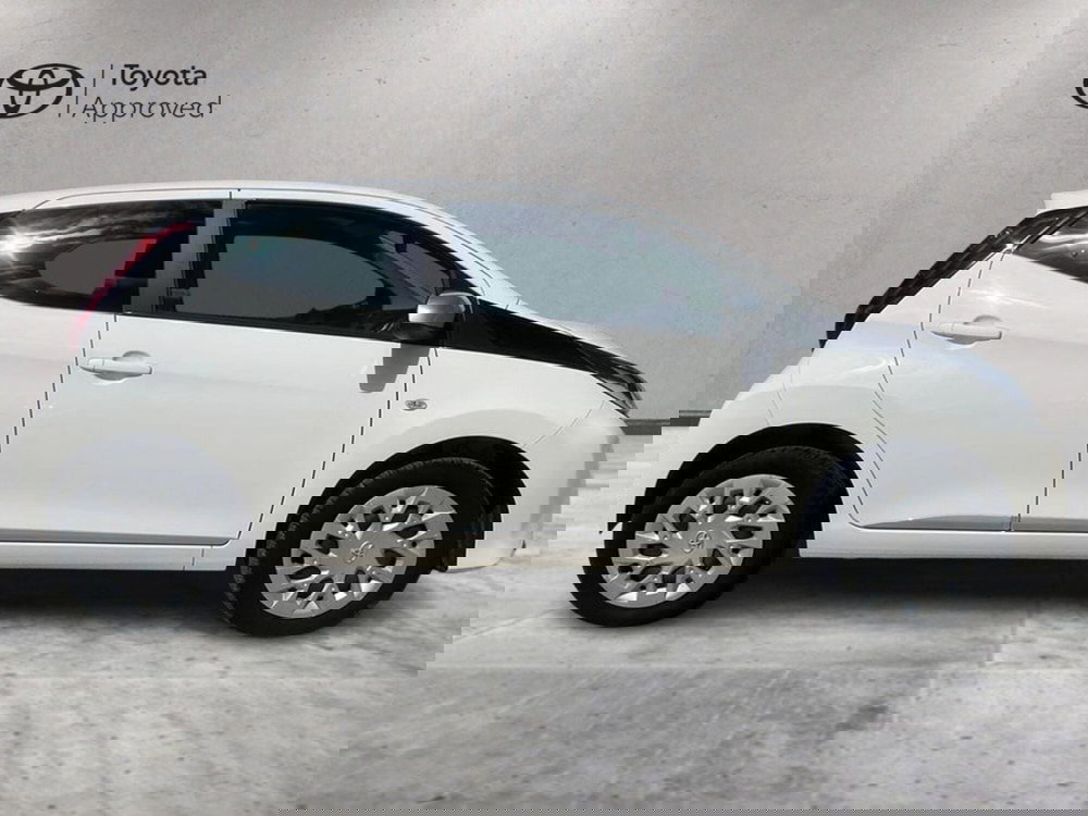 Toyota Aygo usata a Catania (5)