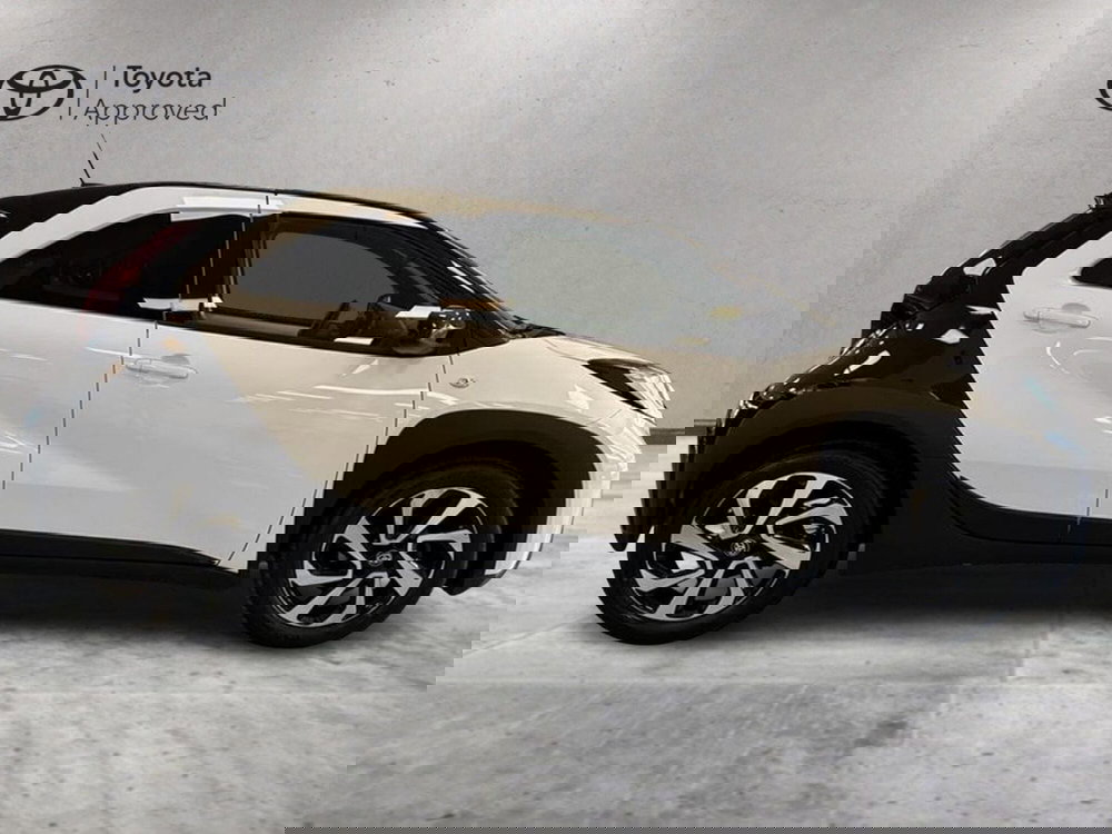 Toyota Aygo X usata a Prato (5)