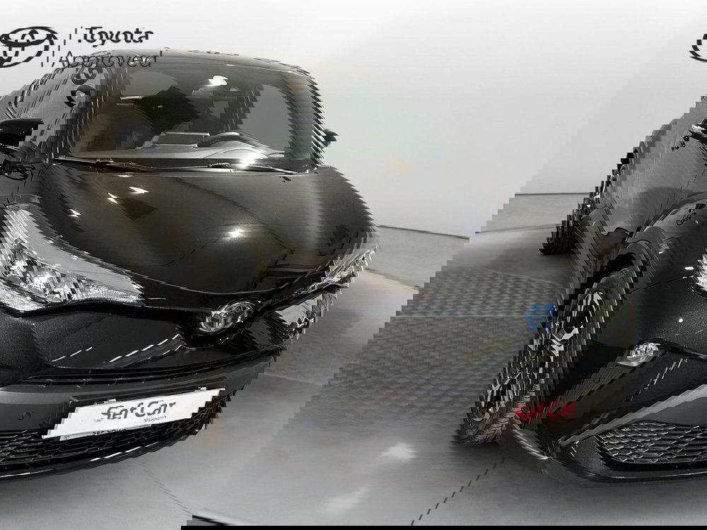 Toyota Toyota C-HR usata a Milano (5)