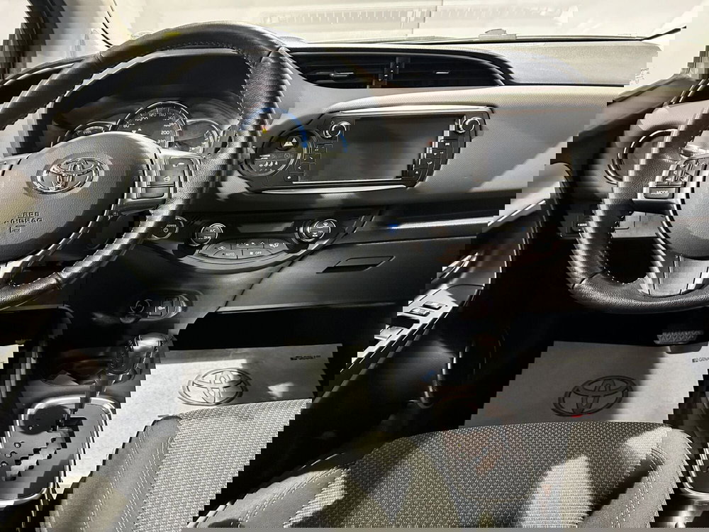 Toyota Yaris usata a Milano (9)