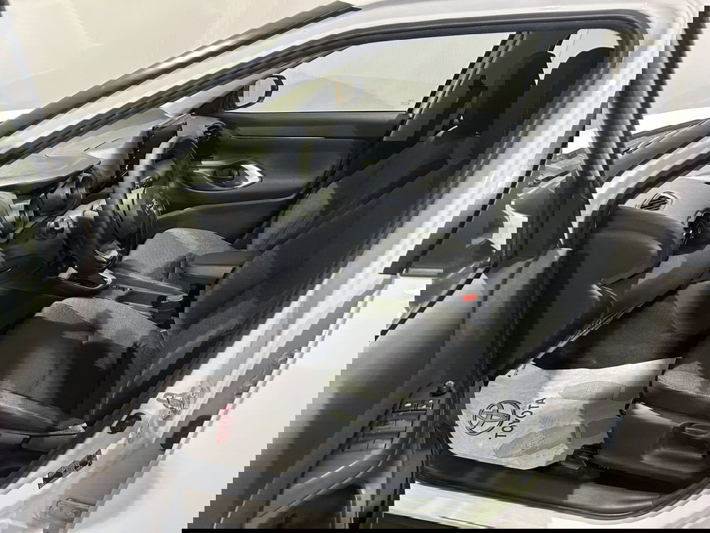 Toyota Yaris Cross usata a Milano (11)