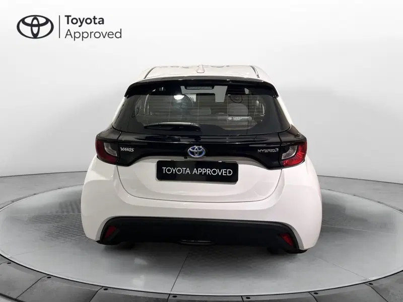 Toyota Yaris usata a Milano (4)