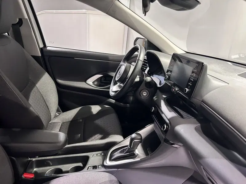 Toyota Yaris usata a Milano (7)