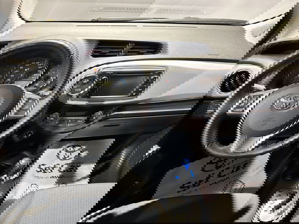 Toyota Yaris usata a Milano (9)