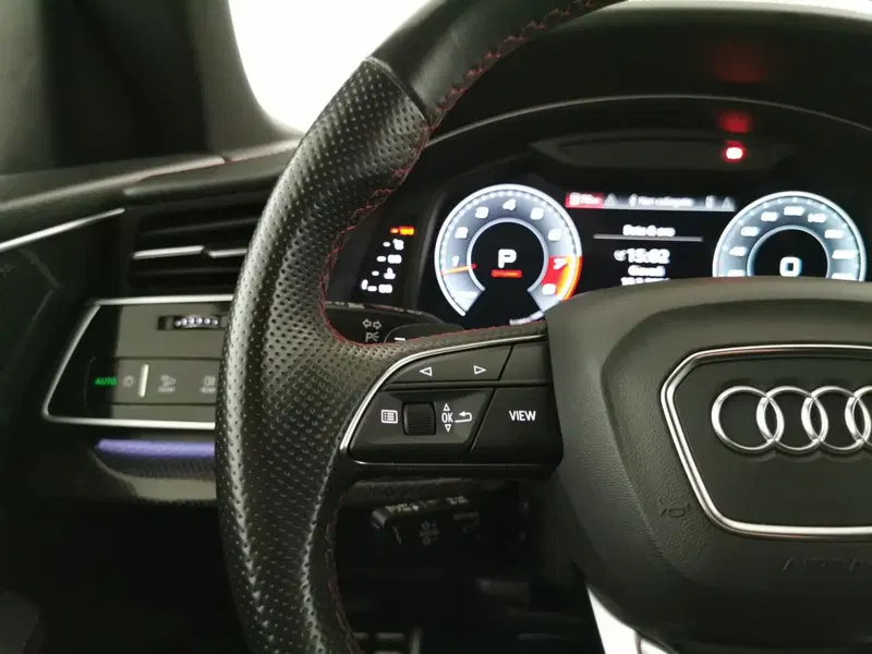 Audi SQ8 usata a Chieti (10)