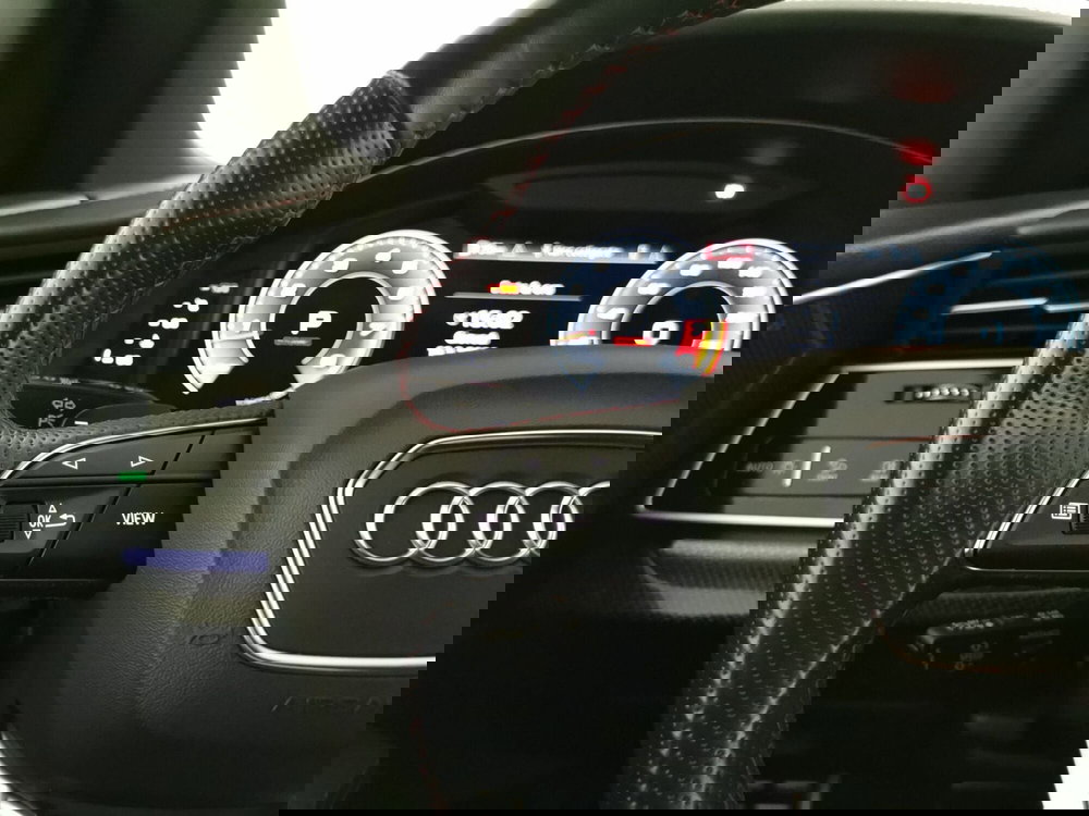 Audi SQ8 usata a Chieti (10)