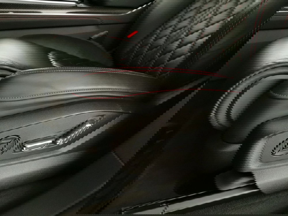 Audi SQ8 usata a Chieti (15)