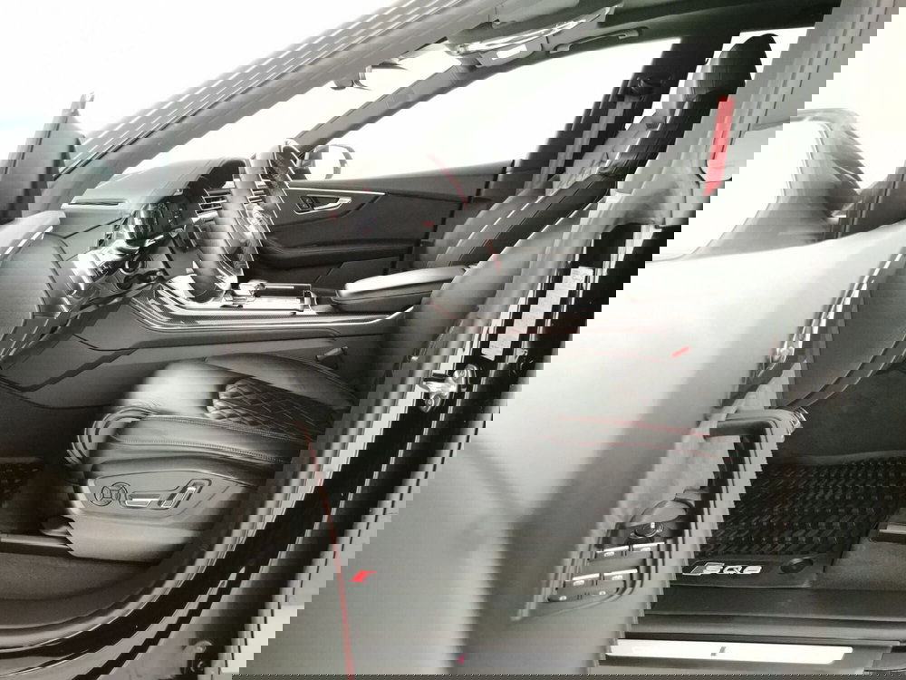 Audi SQ8 usata a Chieti (5)