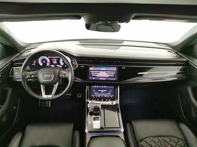 Audi SQ8 usata a Chieti (8)
