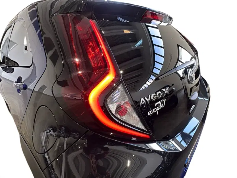 Toyota Aygo X usata a Agrigento (10)