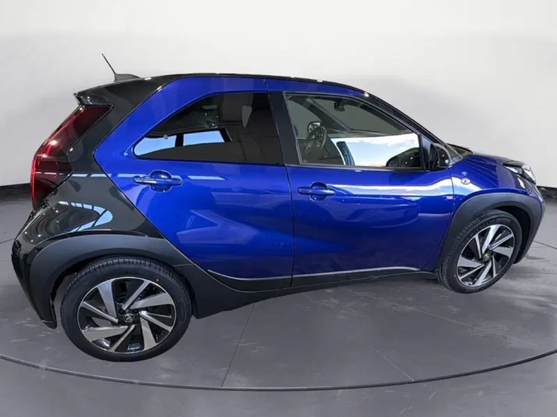 Toyota Aygo X usata a Agrigento (7)