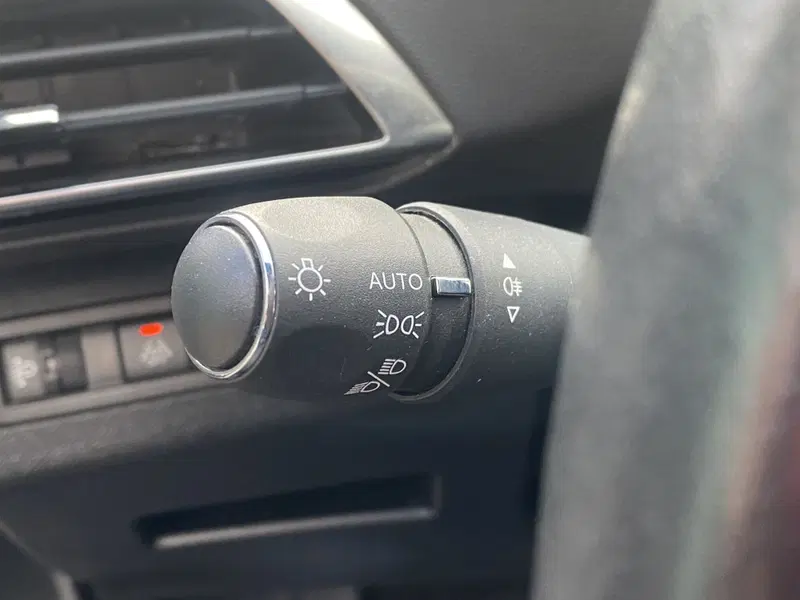 Peugeot 3008 usata a La Spezia (17)