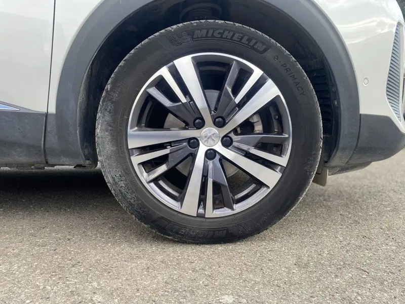 Peugeot 3008 usata a La Spezia (9)