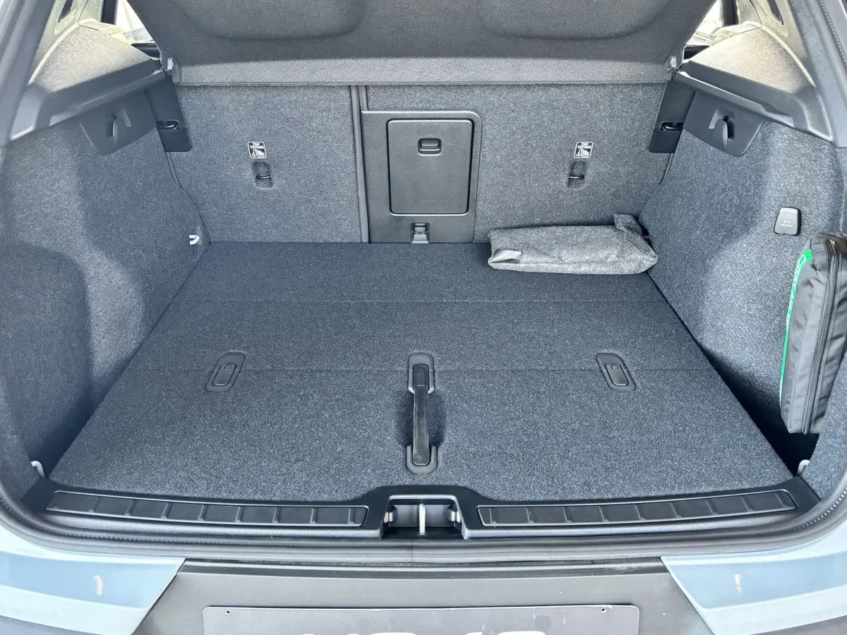 Volvo XC40 nuova a Ferrara (12)