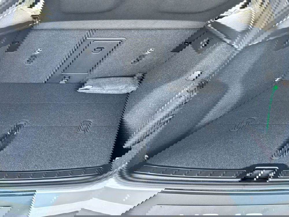 Volvo XC40 nuova a Ferrara (12)