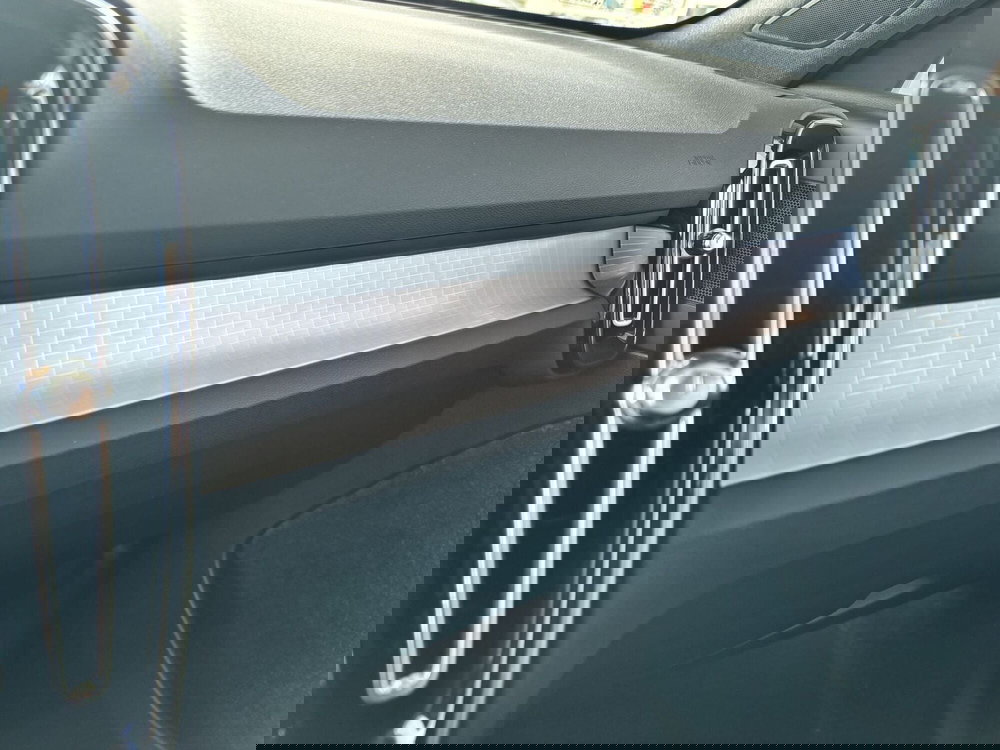 Volvo XC40 nuova a Ferrara (7)