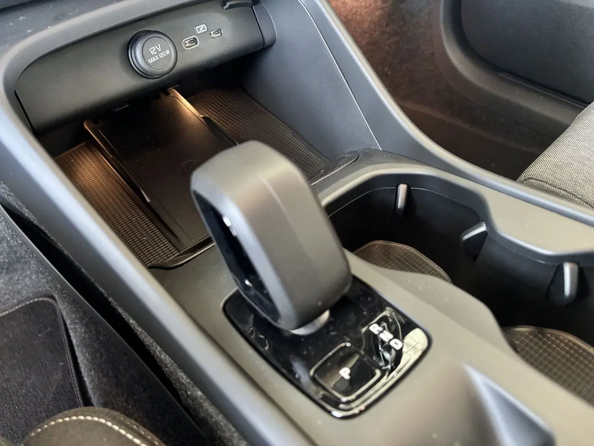 Volvo XC40 nuova a Ferrara (9)