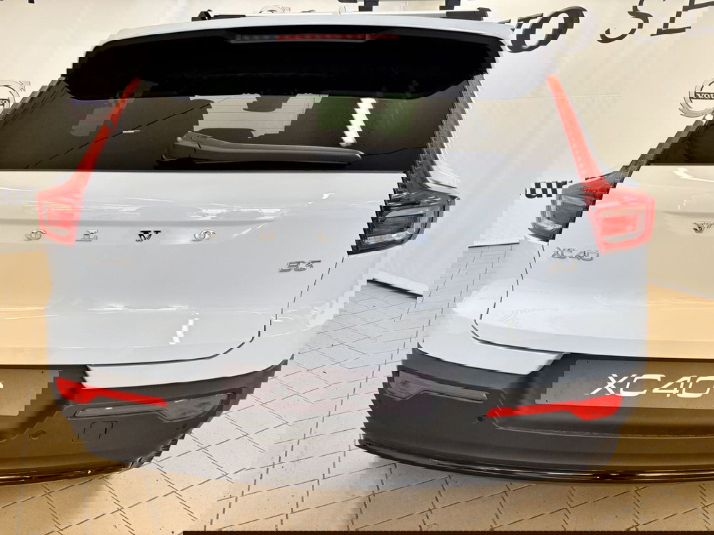 Volvo XC40 nuova a Ferrara (16)