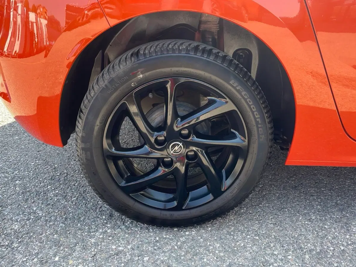 Opel Corsa usata a Bologna (9)