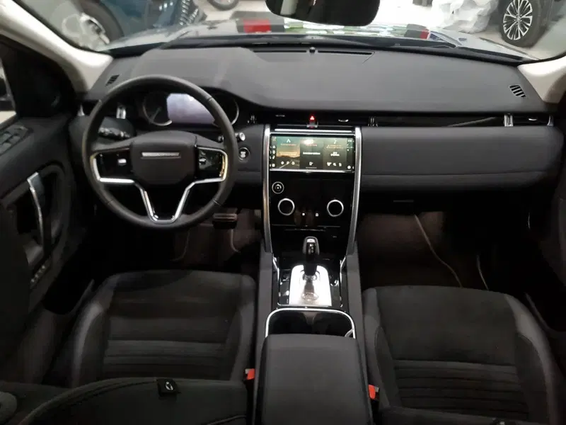 Land Rover Discovery Sport usata a Forlì-Cesena (10)