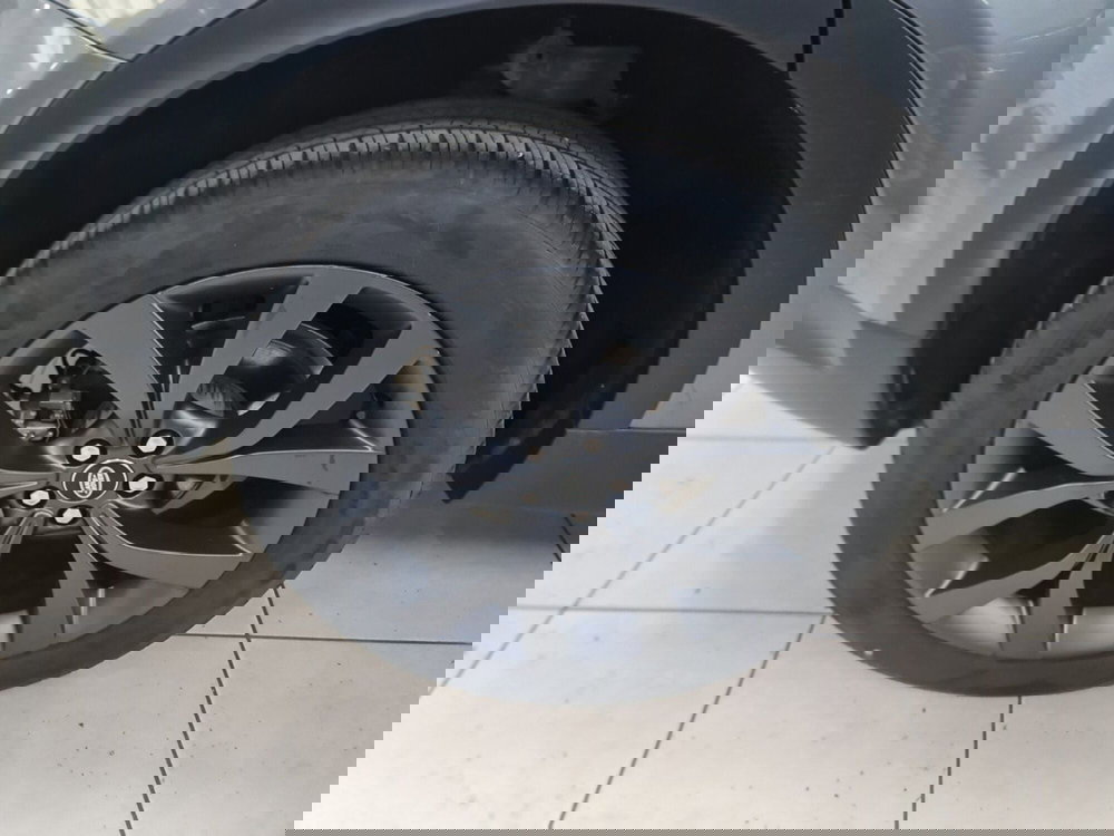 Land Rover Discovery Sport usata a Forlì-Cesena (7)