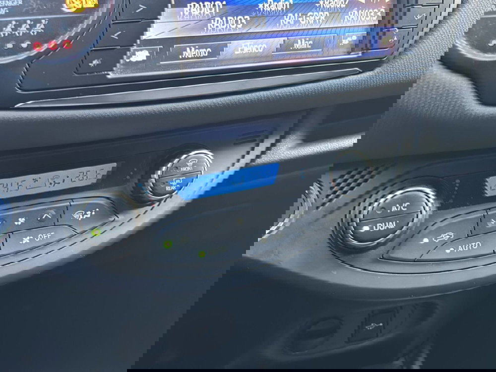 Toyota Yaris usata a Bologna (13)