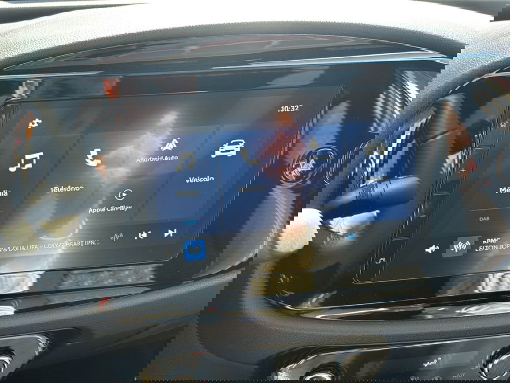 Toyota Aygo X nuova a Bologna (12)