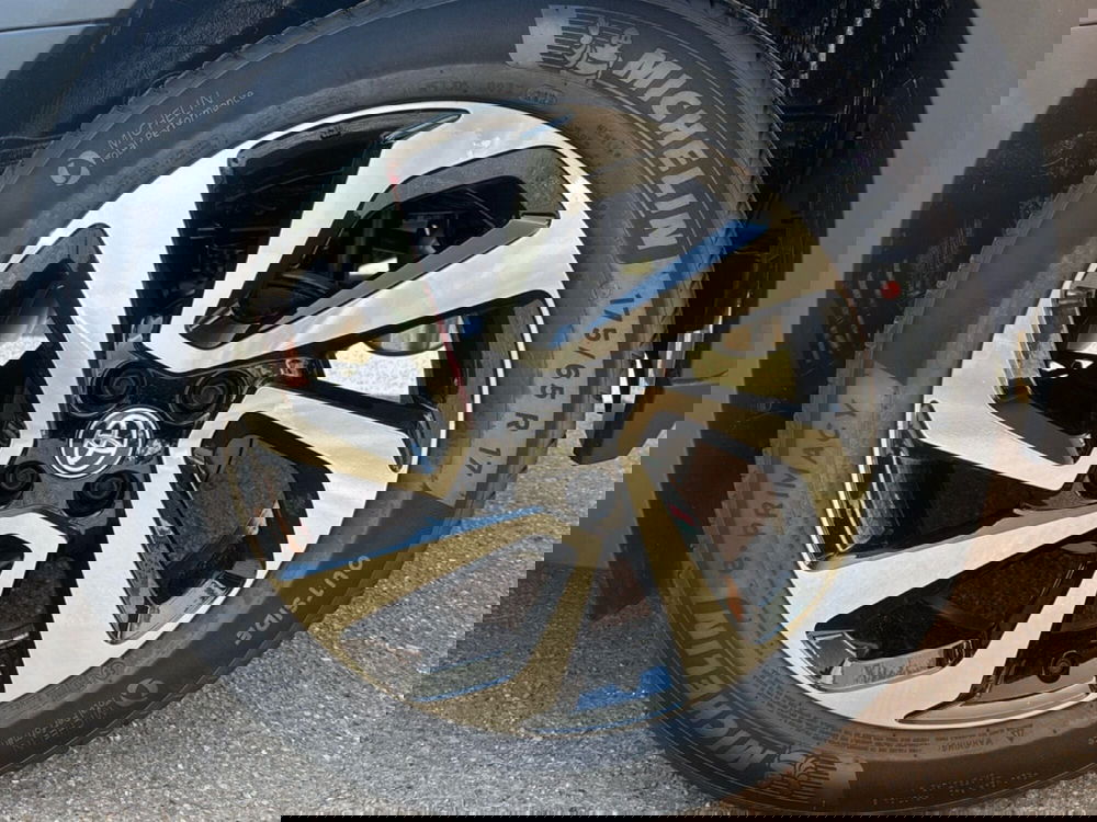 Toyota Aygo X nuova a Bologna (7)