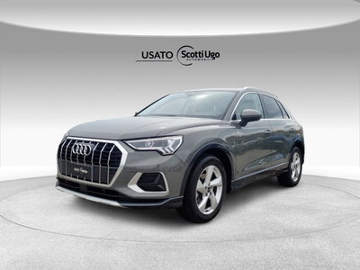 Audi Q3 35 2.0 tdi Business Advanced s-tronic del 2025 usata a Livorno