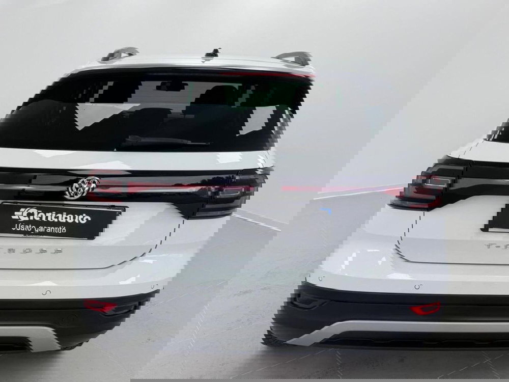 Volkswagen T-Cross usata a Como (7)