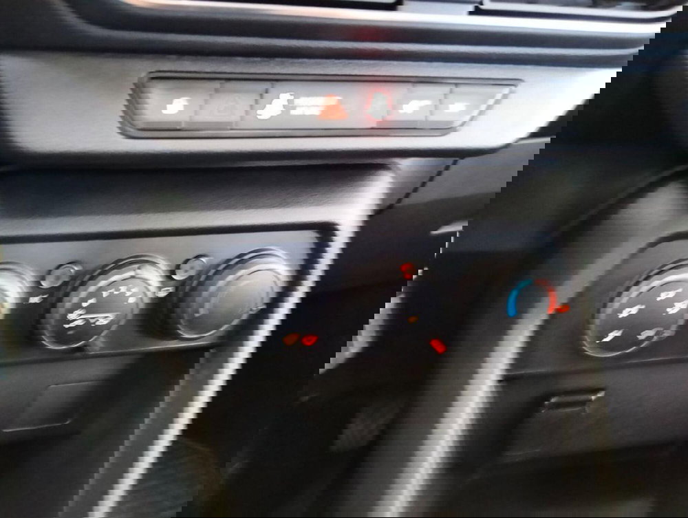 Dacia Sandero usata a Como (14)