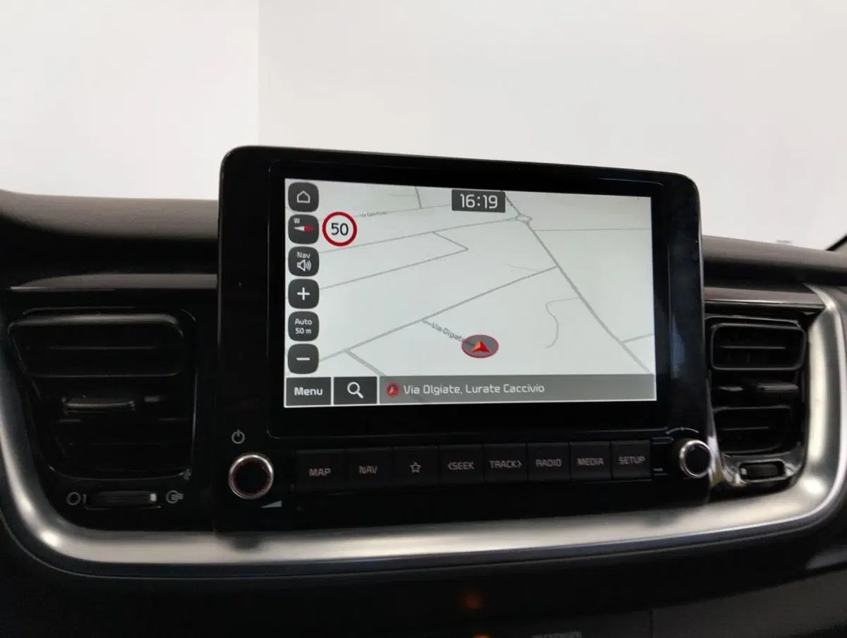 Kia Stonic usata a Como (15)