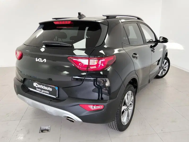 Kia Stonic usata a Como (2)