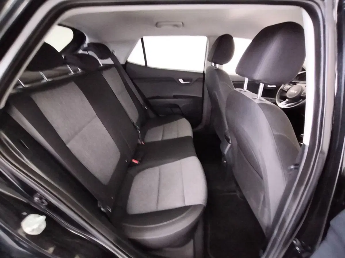 Kia Stonic usata a Como (3)
