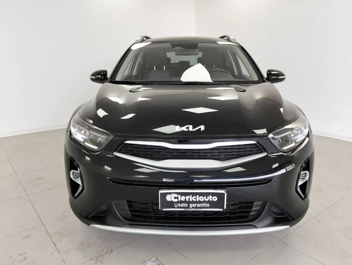 Kia Stonic usata a Como (6)