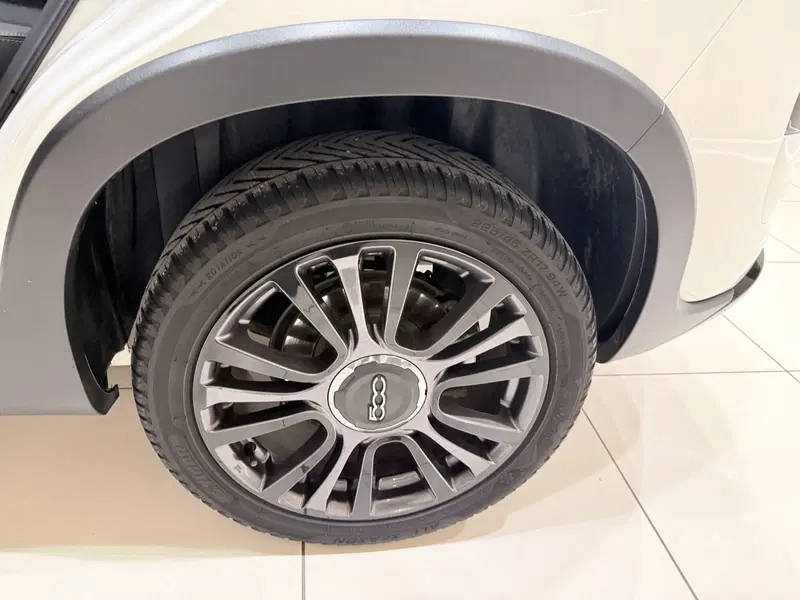 Fiat 500L usata a Latina (16)