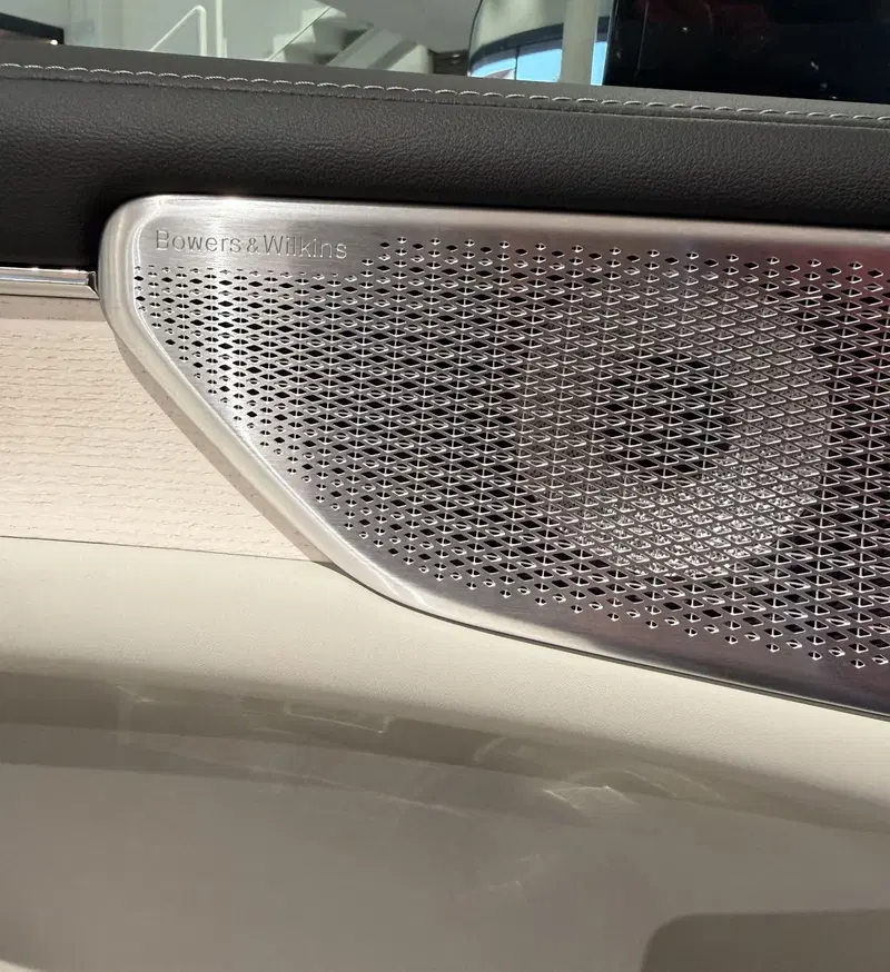 Volvo ES90 nuova a Parma (10)
