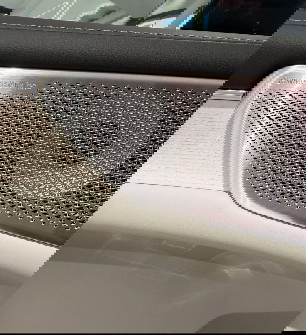 Volvo ES90 nuova a Parma (10)