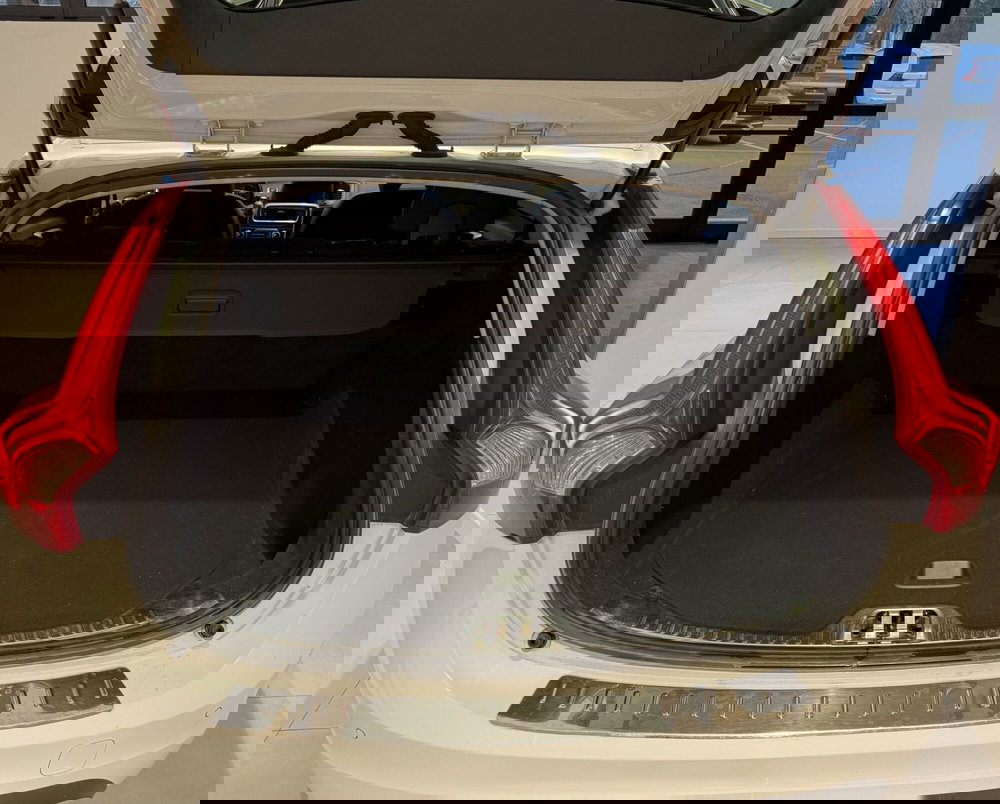 Volvo V60 Cross Country usata a Parma (10)