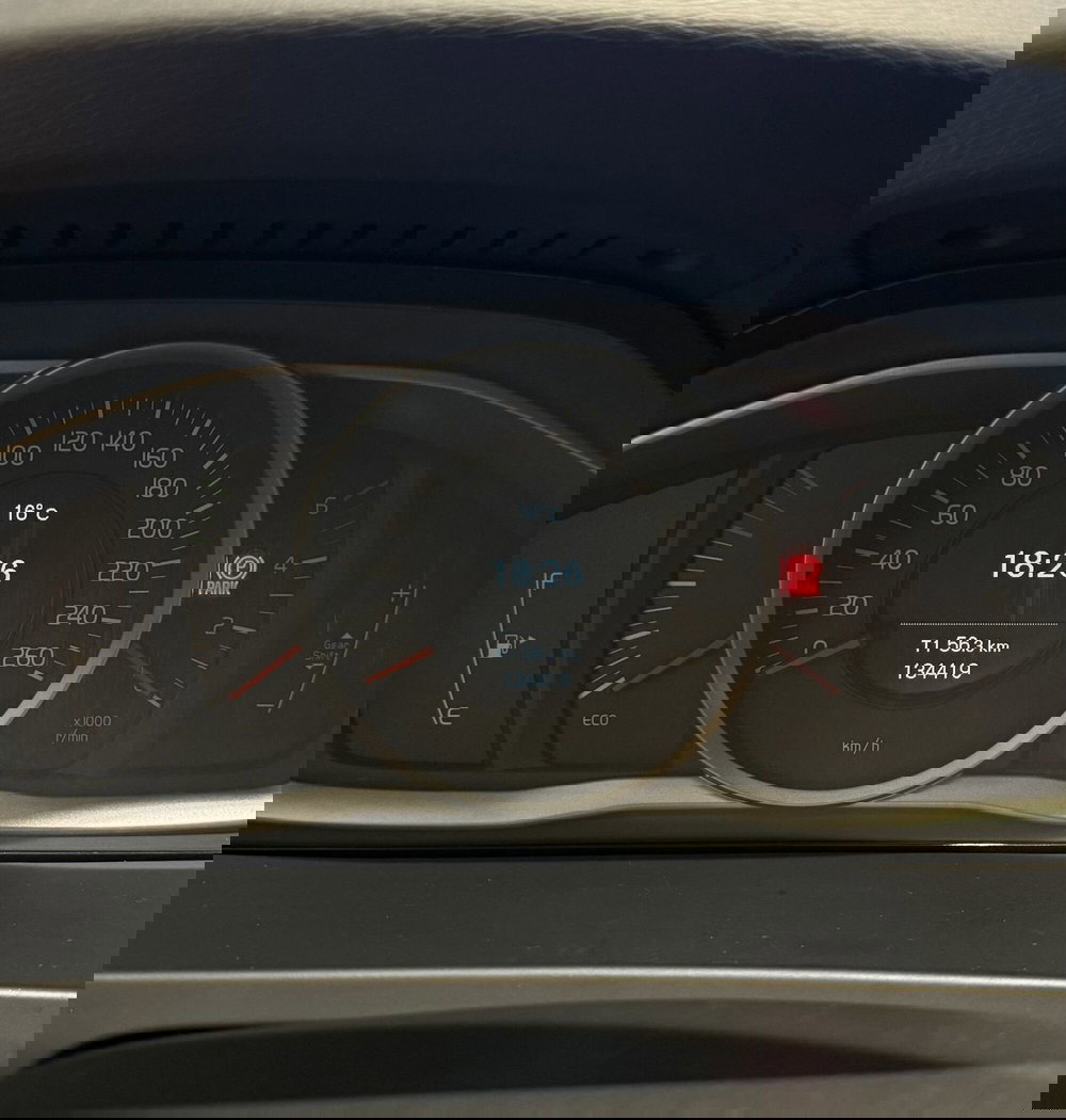 Volvo V60 Cross Country usata a Parma (3)