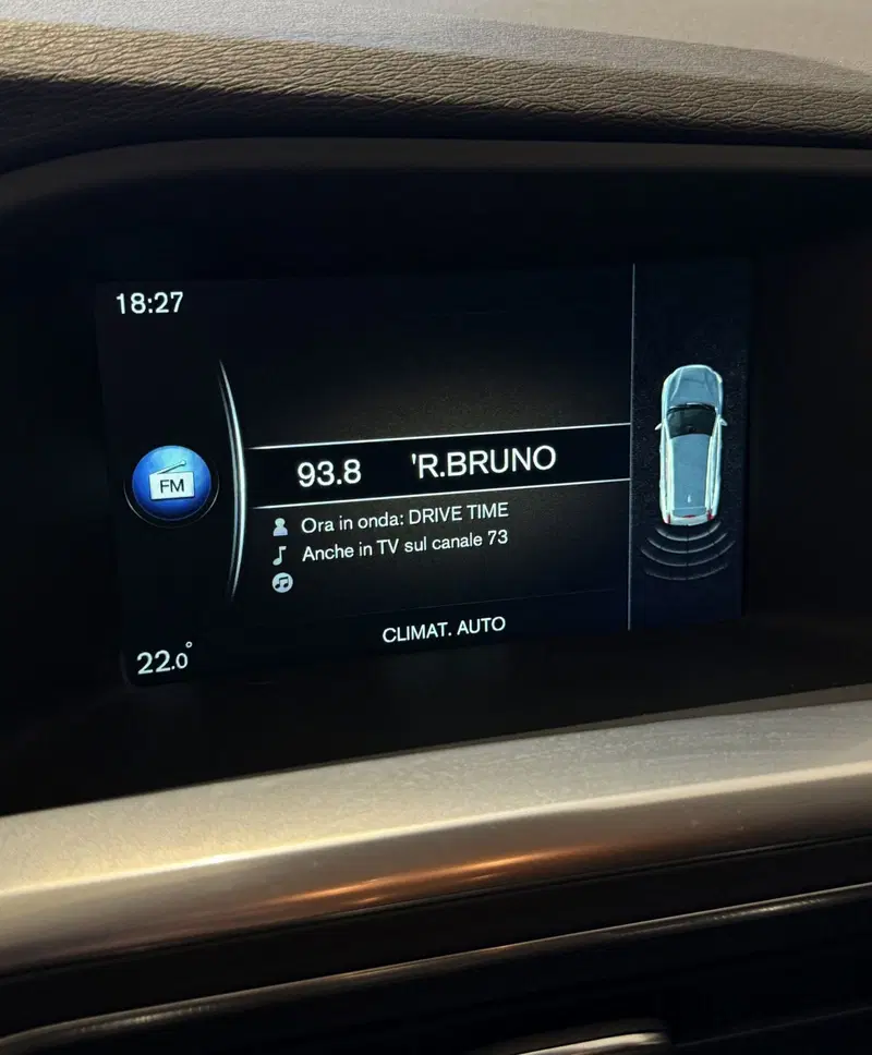 Volvo V60 Cross Country usata a Parma (8)